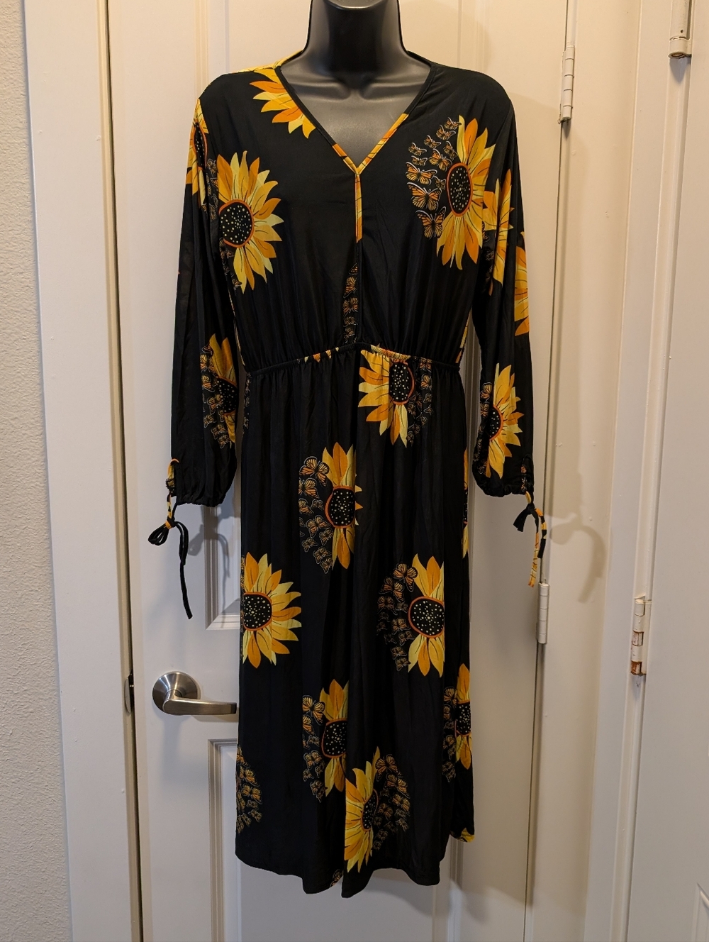 Black Sunflower & Butterfly Summer Stretchy Dress
